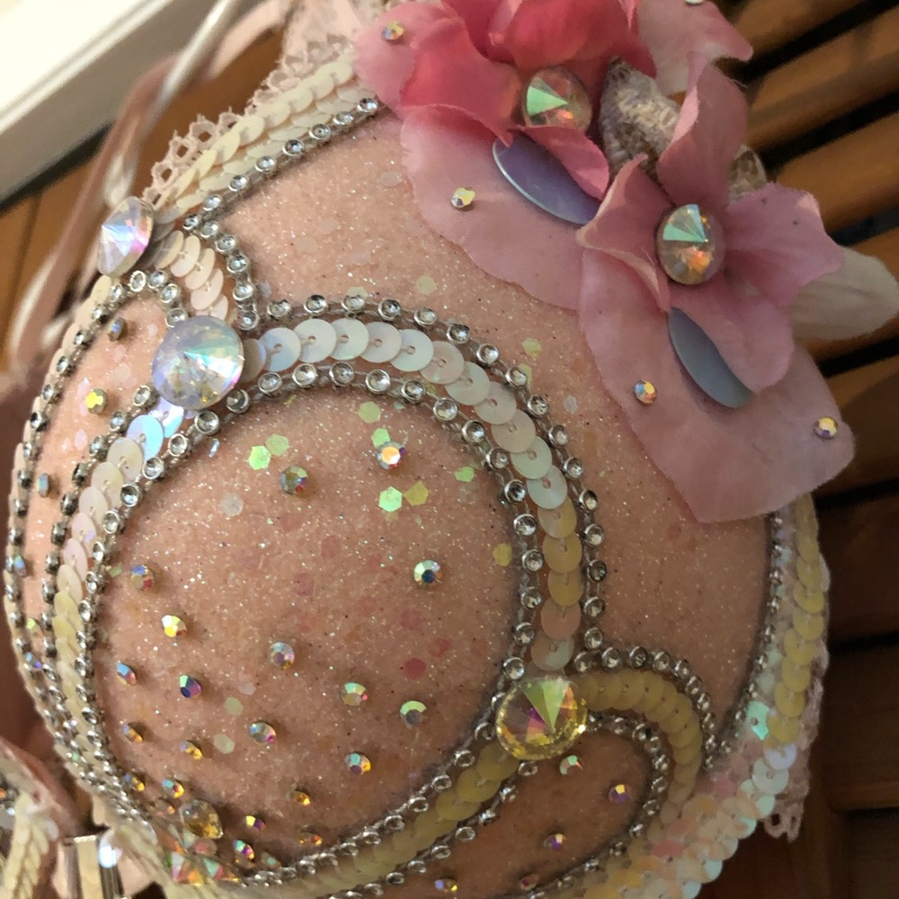 Mermaid Bra - Picture 3 of 5